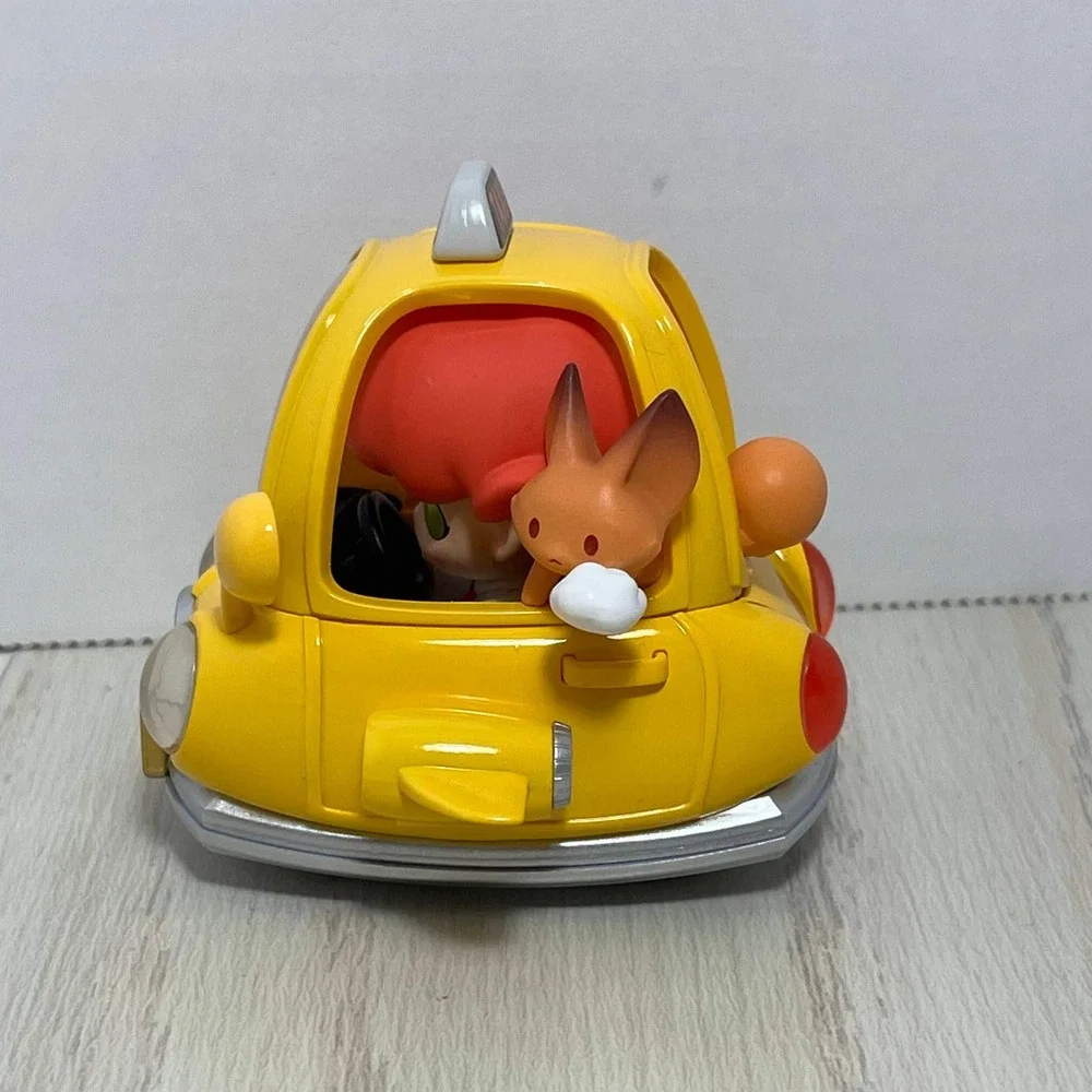 Pop Mart Dimoo World Where We Go Series Speedy Taxi Car Figure Fox Yellow Wheels